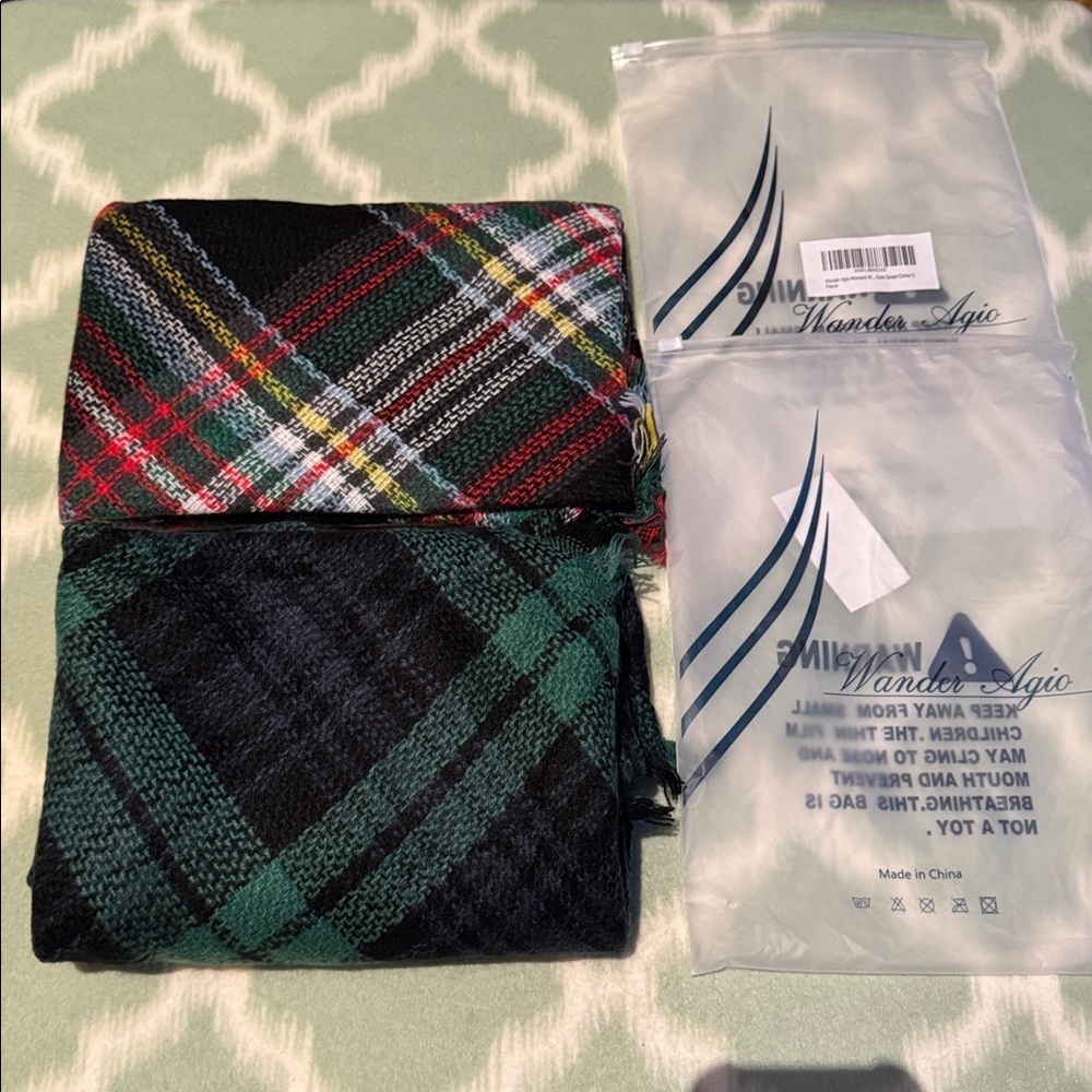 NWT 2 Plaid Scarves Set red green and green black